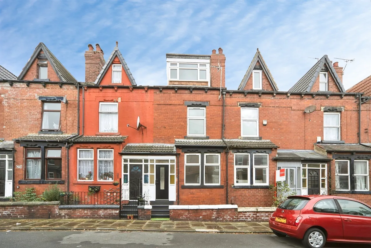 4 bed house for sale, St Ives Mount, Armley, LS12