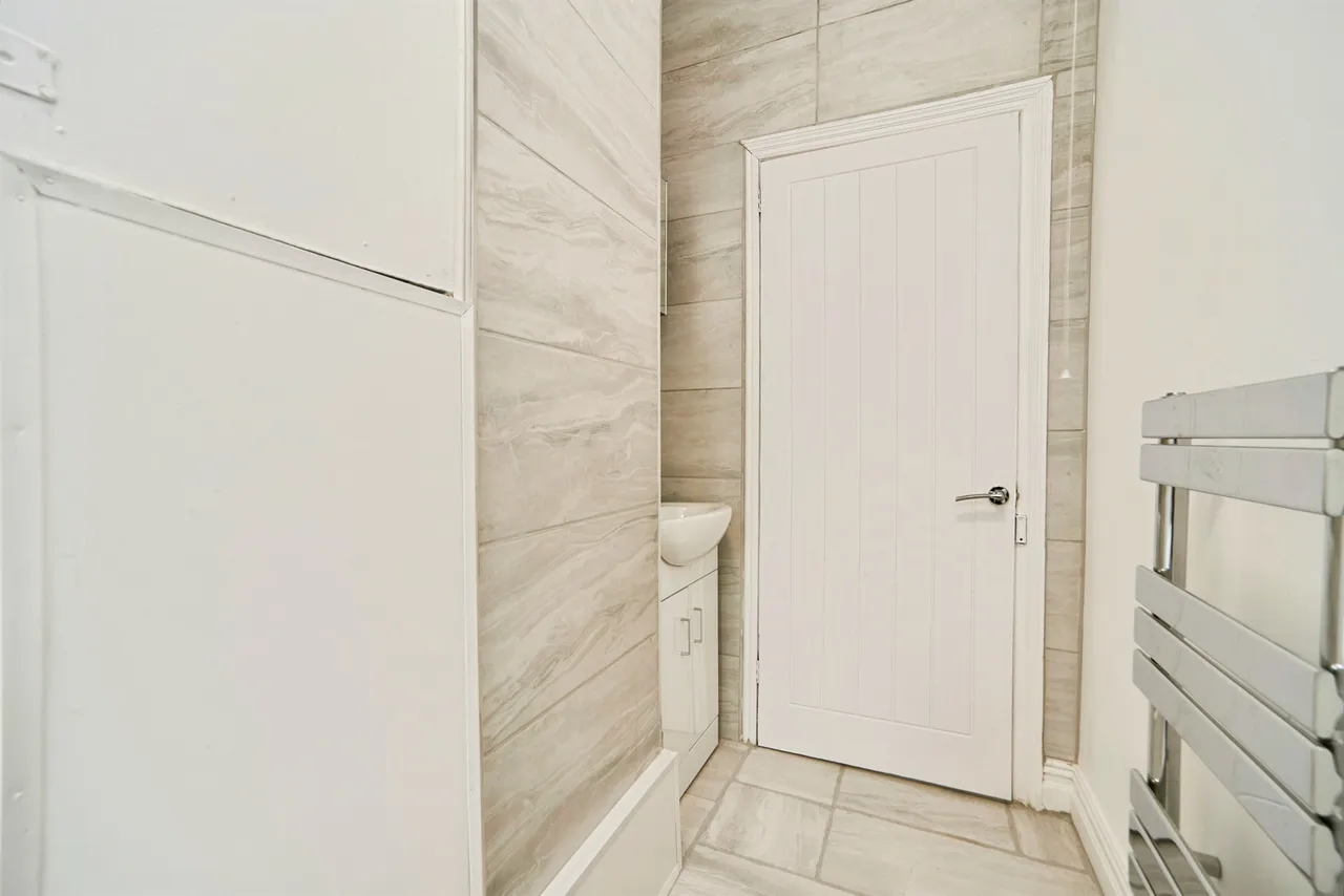 St Ives Mount, Armley, LS12, photo 15