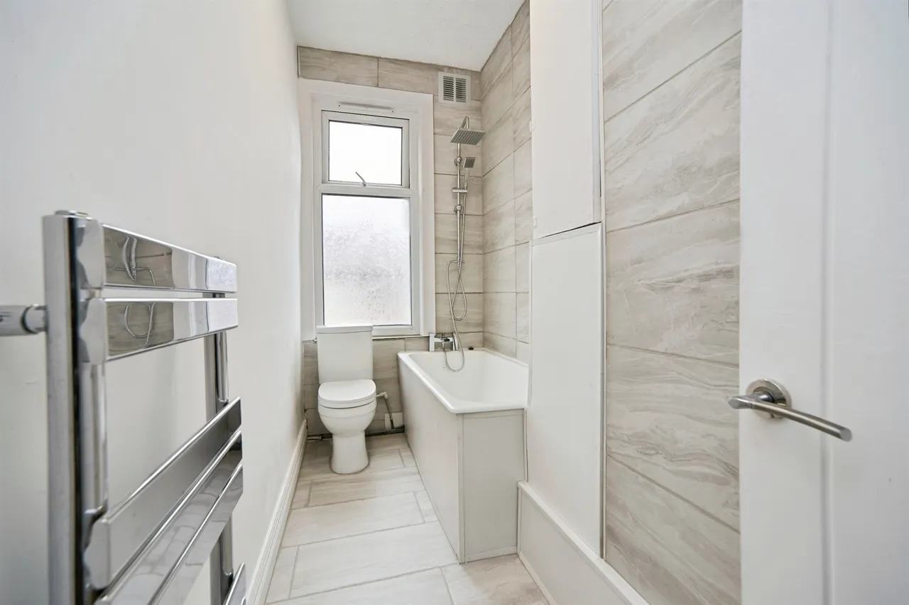 St Ives Mount, Armley, LS12, photo 4