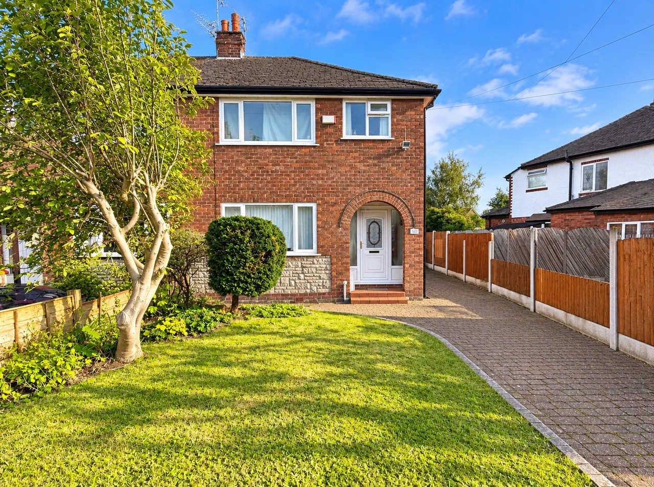Bramhall Moor Lane, Stockport, SK7, photo 12