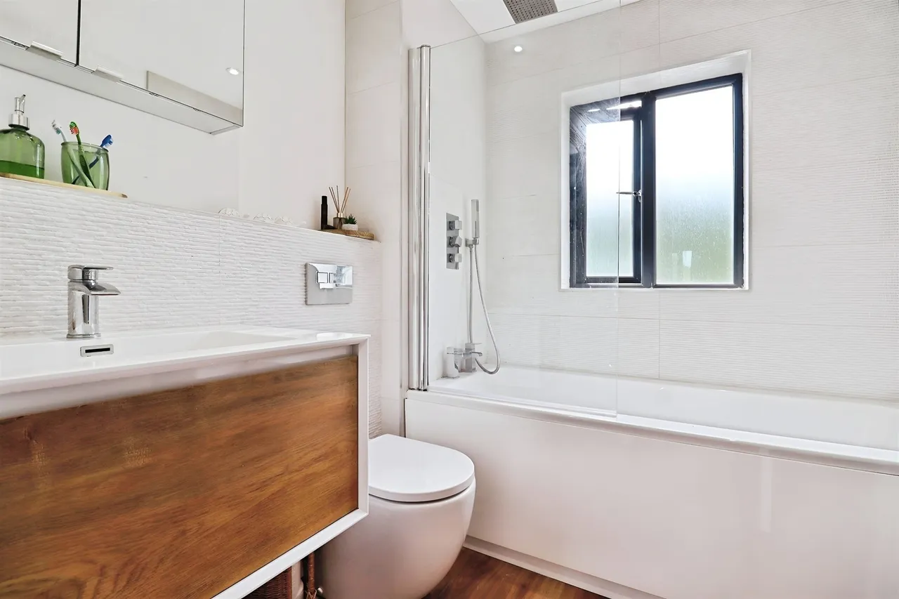 Radyr Court Close, Cardiff, CF5, photo 14