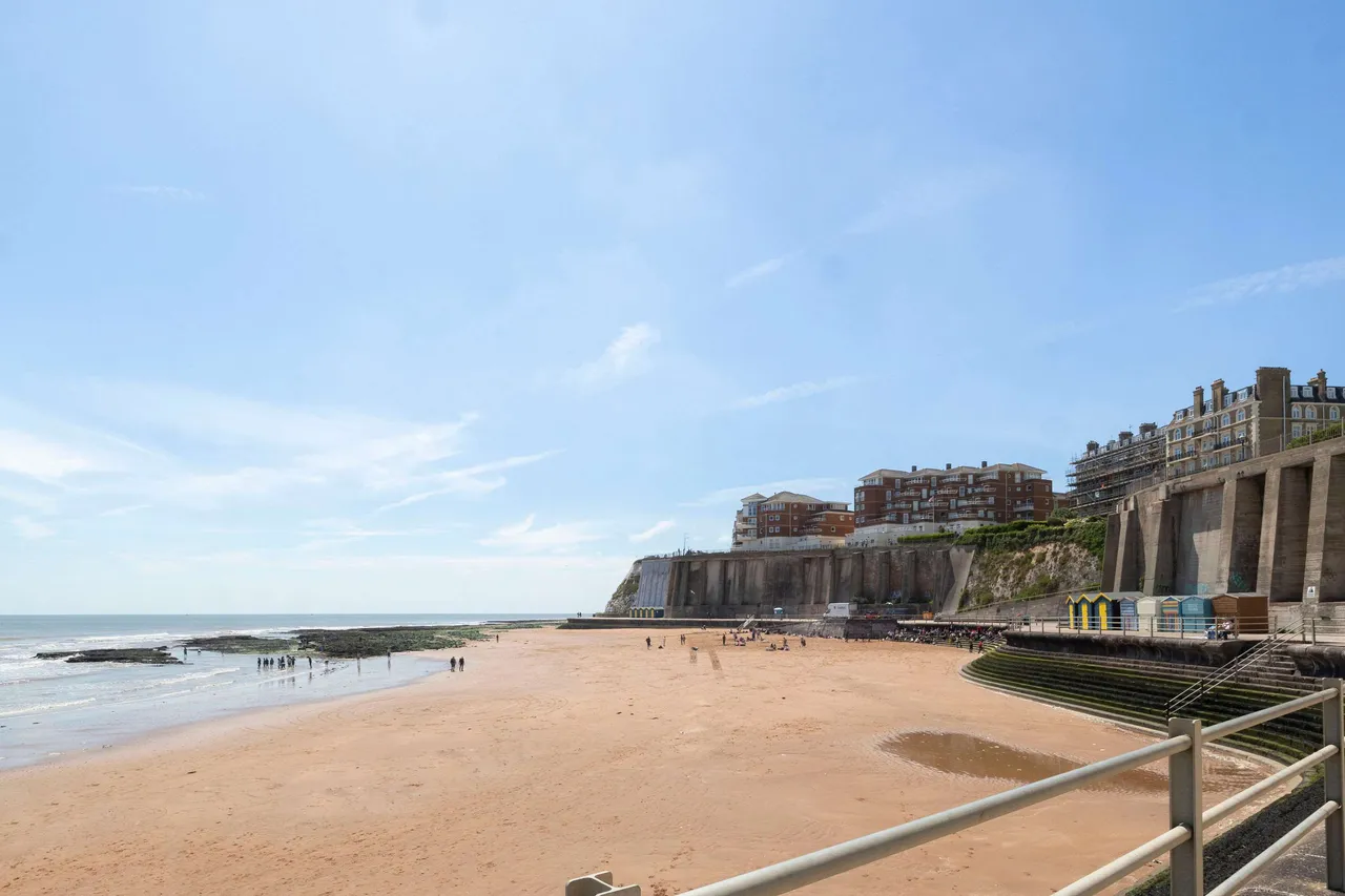 The Cricketers, Broadstairs, CT10, photo 26