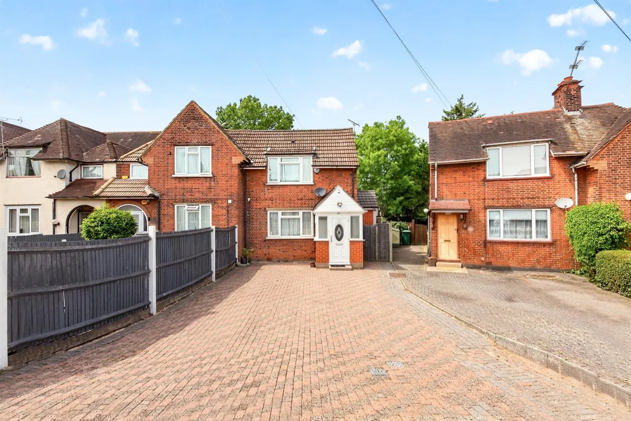Summers Lane, London, N12, photo 14