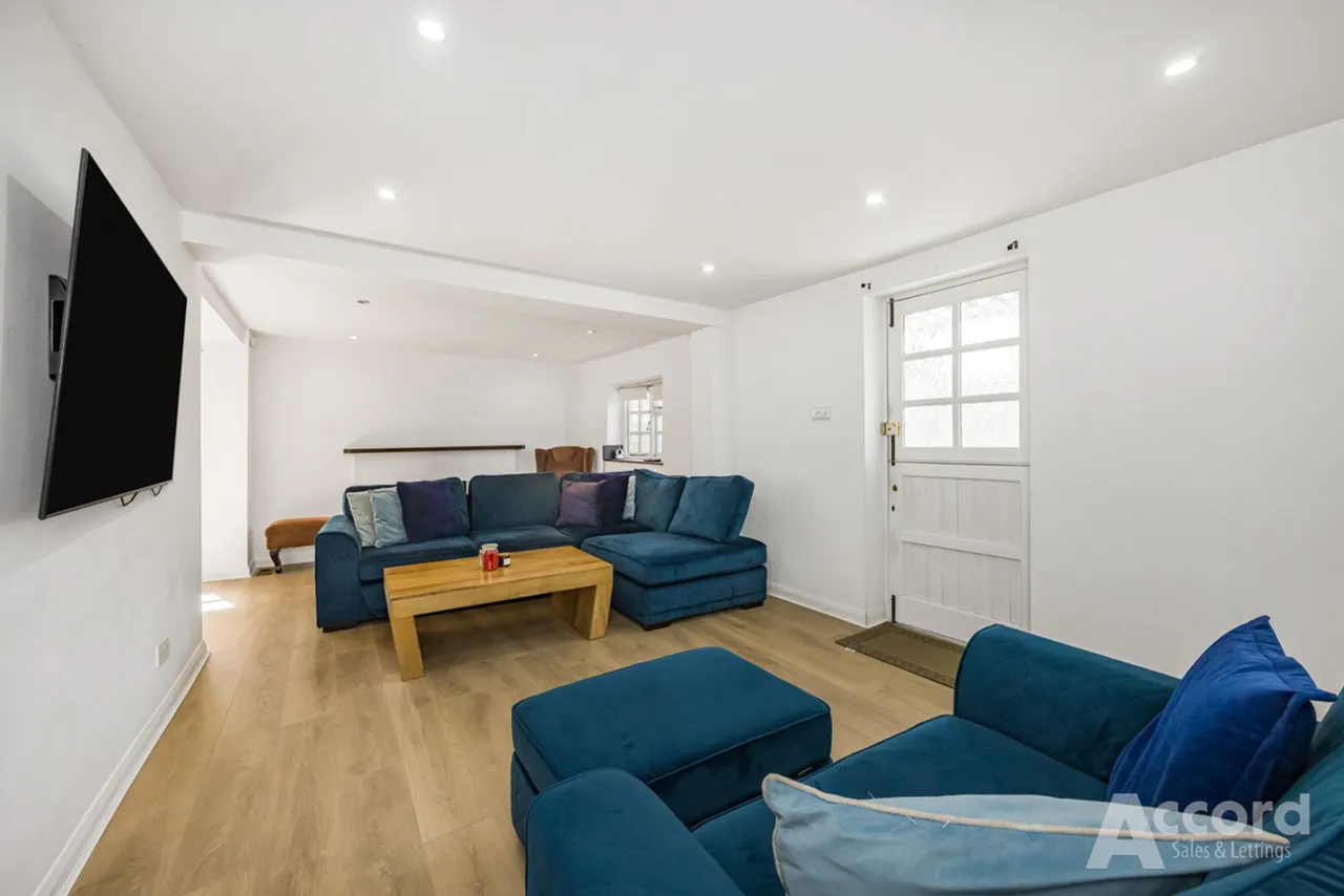 Cromwell Road, Brentwood, CM14, photo 8
