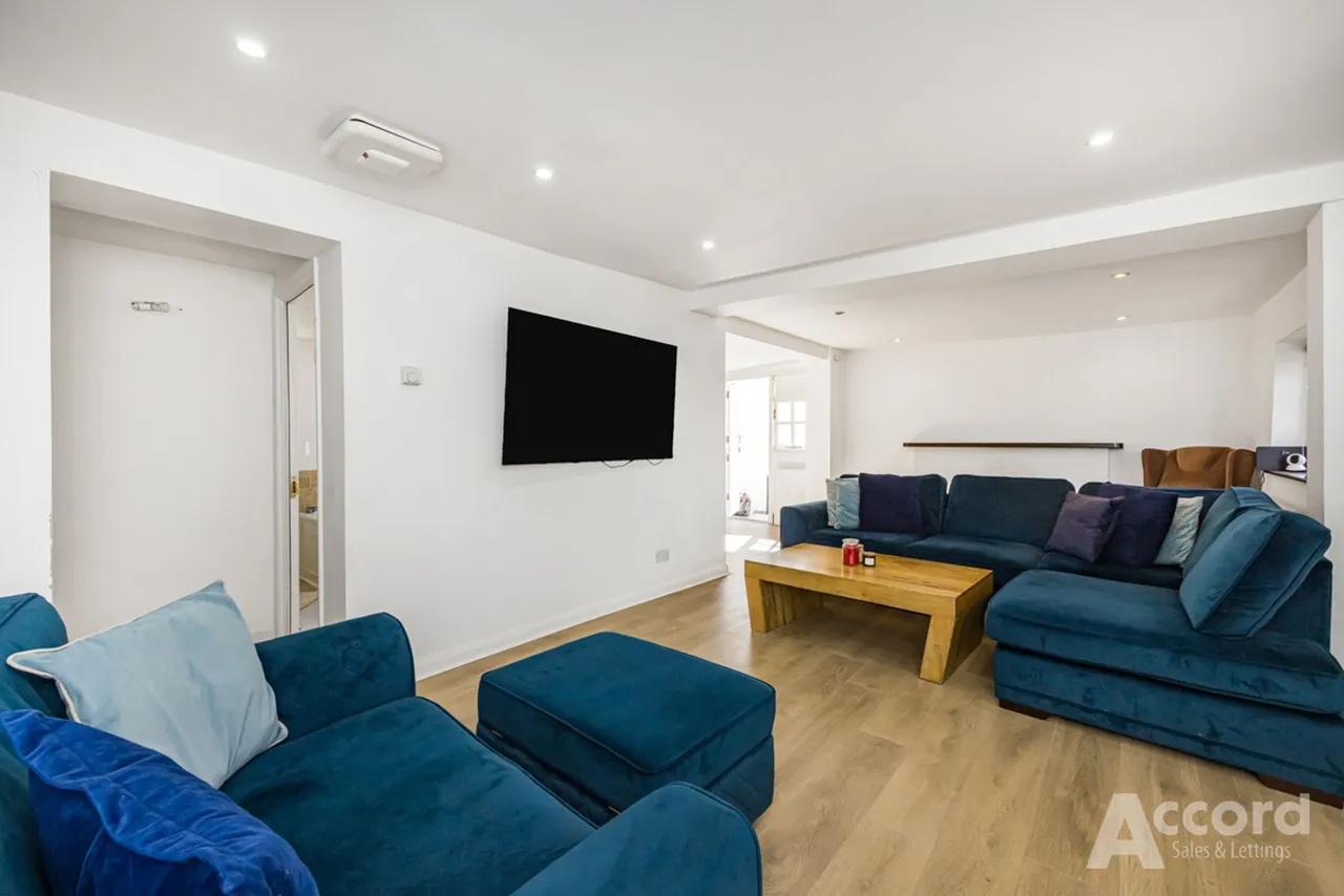 Cromwell Road, Brentwood, CM14, photo 10