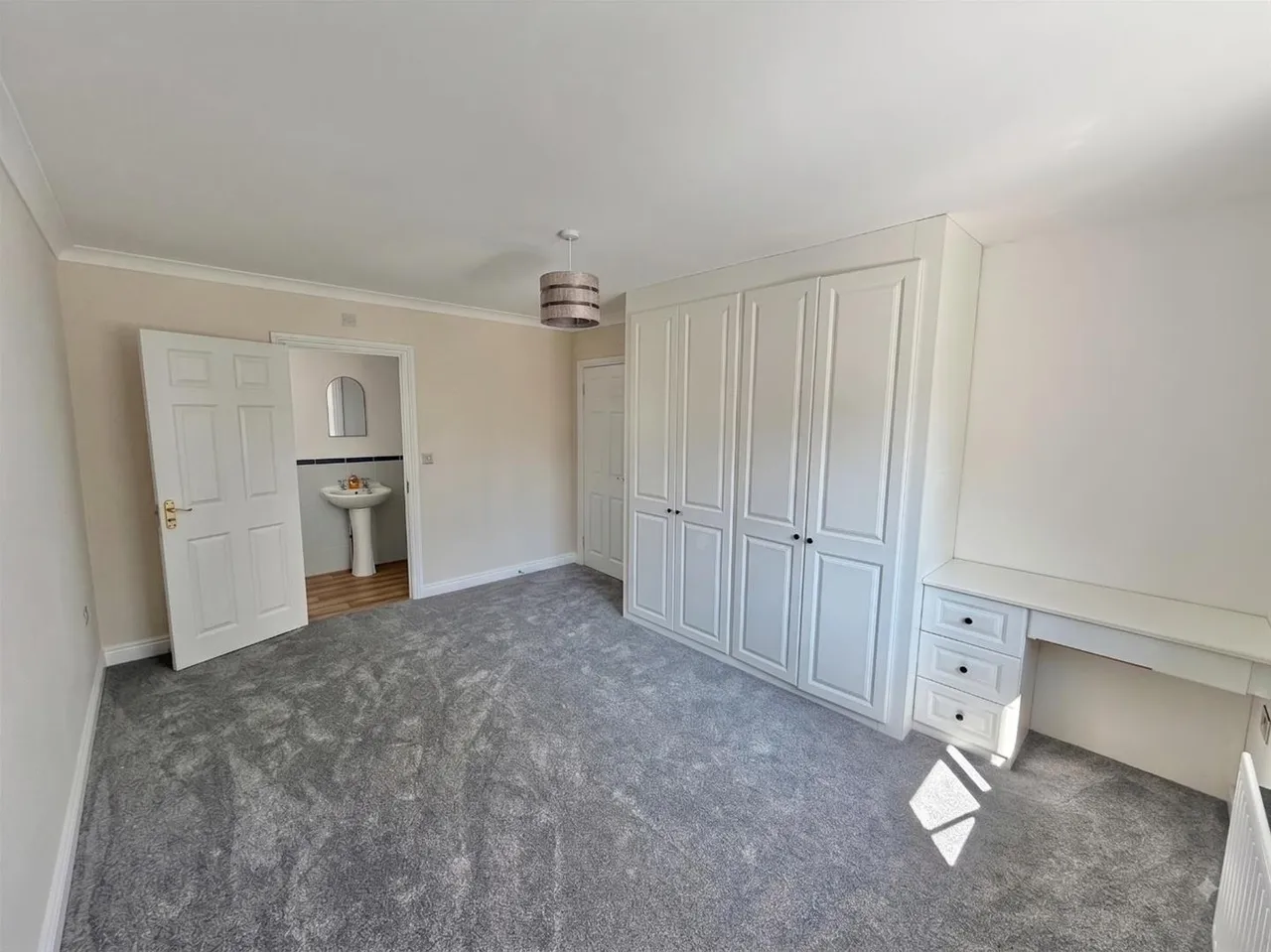 Ridgeway Road, Gillingham, Dorset SP8 4GH, photo 13