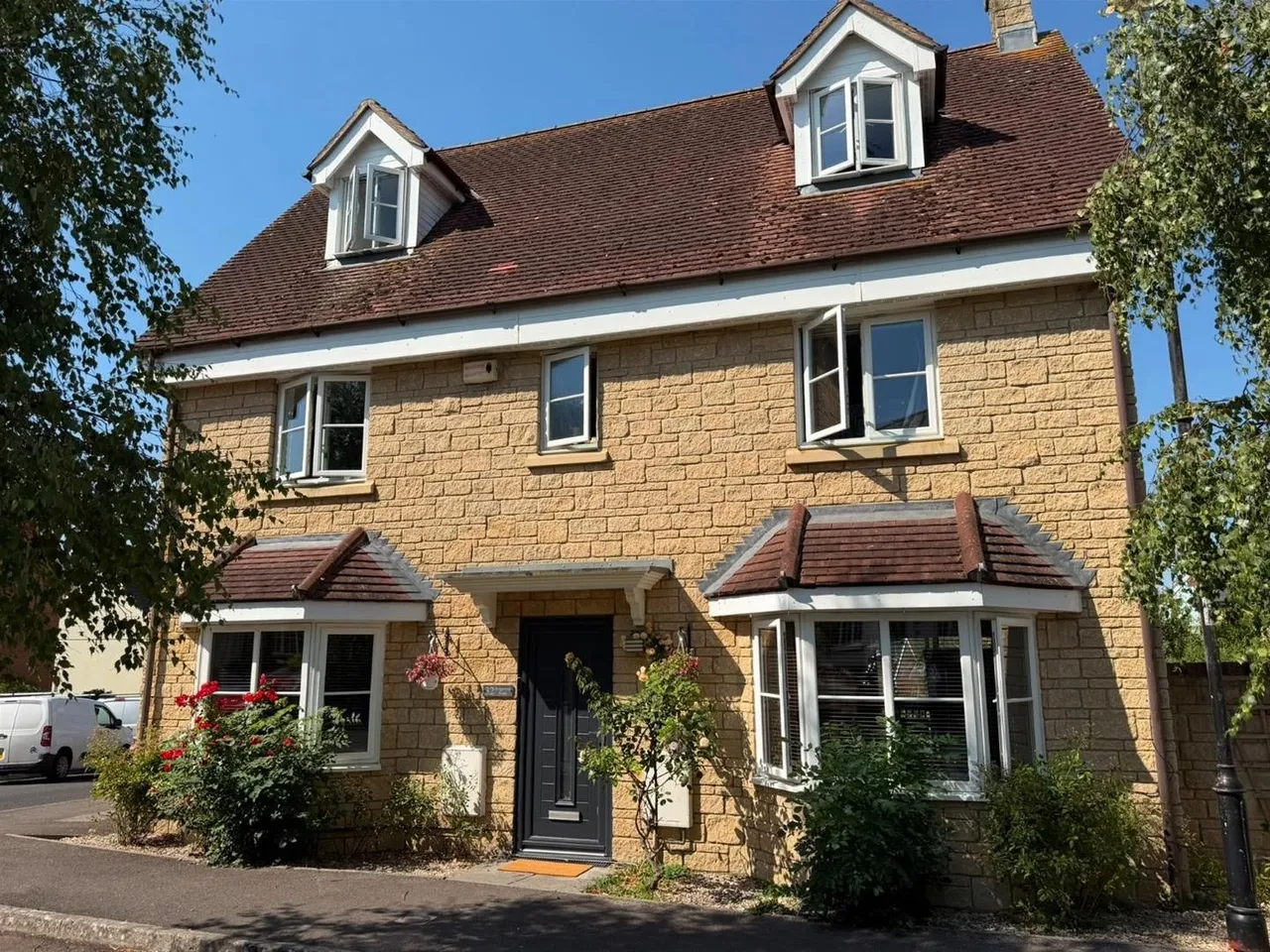 5 bed house for sale — Ridgeway Road, Gillingham, Dorset SP8 4GH