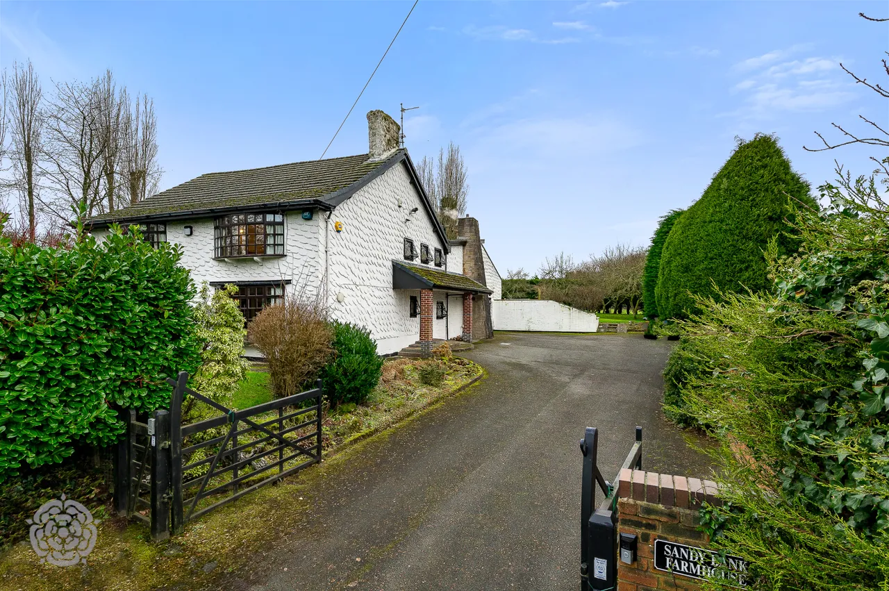 Sandy Bank Farm House Sandy Brow Lane, Croft, Warrington, WA3 7EA, photo 9