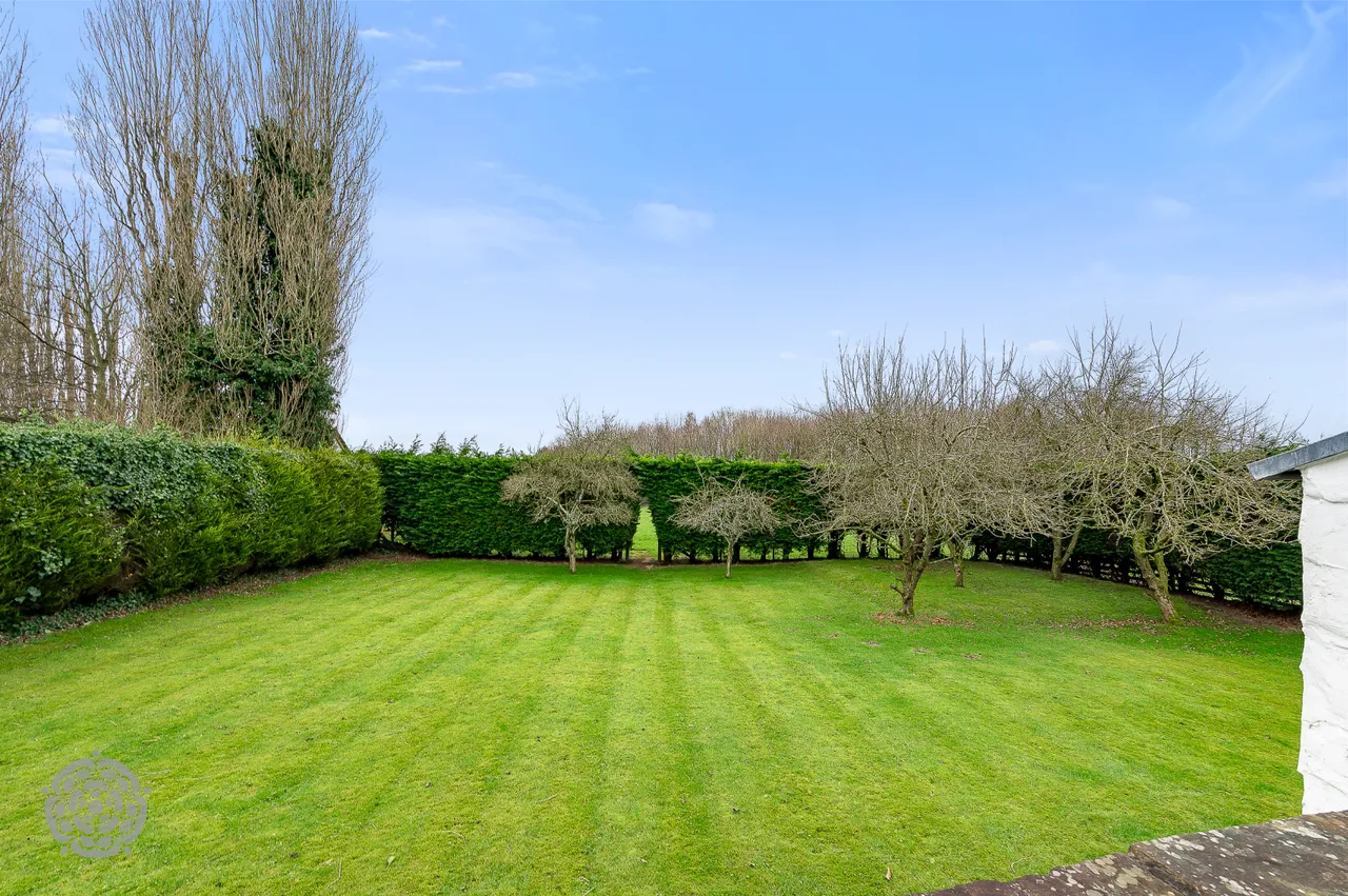 Sandy Bank Farm House Sandy Brow Lane, Croft, Warrington, WA3 7EA, photo 38