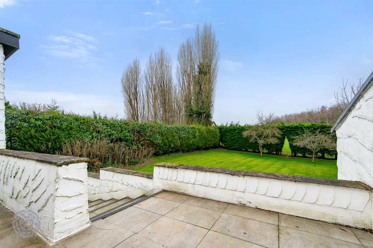 Sandy Bank Farm House Sandy Brow Lane, Croft, Warrington, WA3 7EA, photo 39