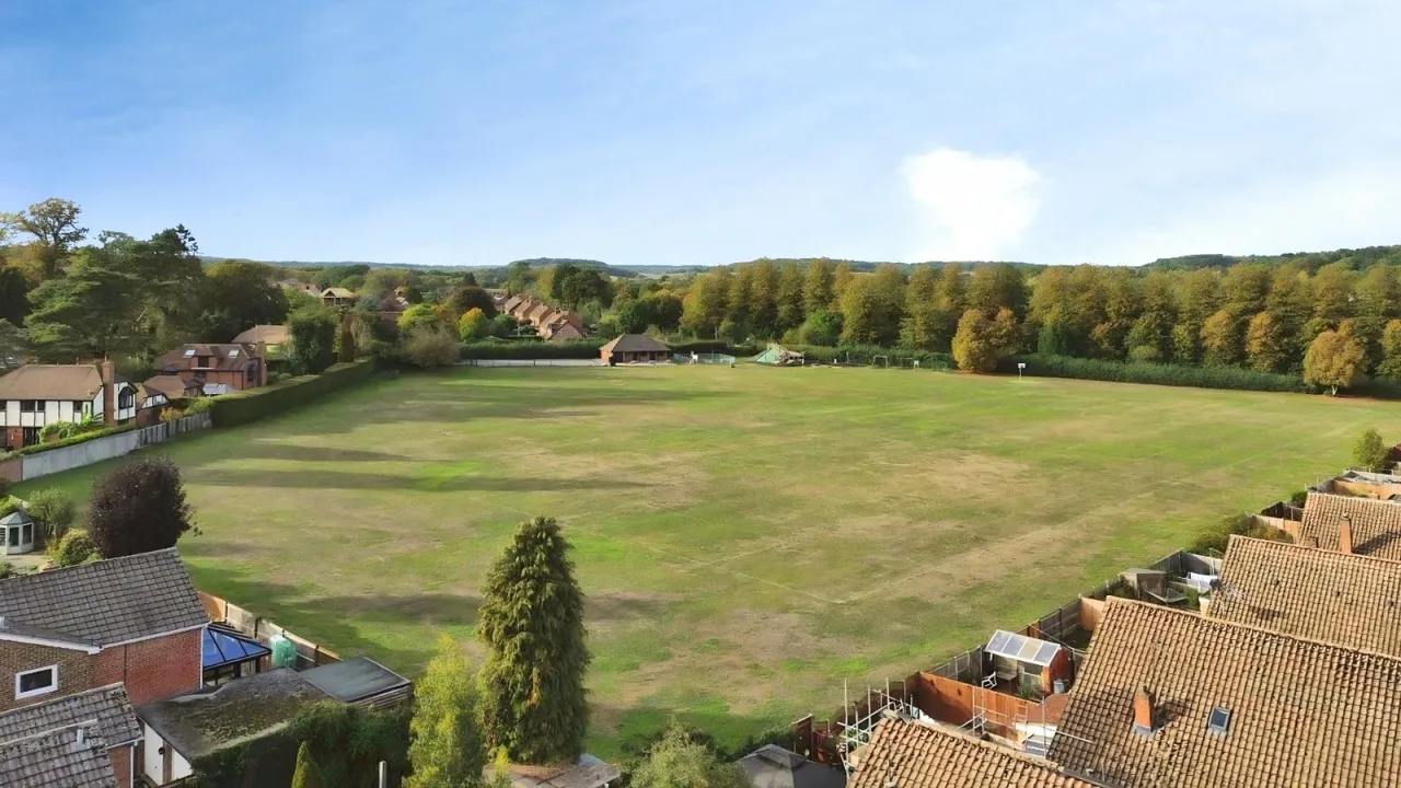 Penn Road, Speen, RG14, photo 18