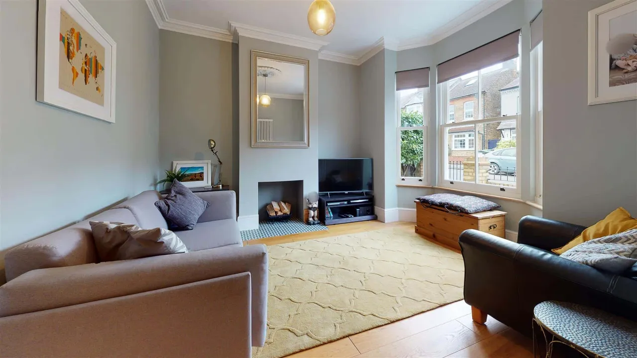 Meadow Road, Loughton, photo 6