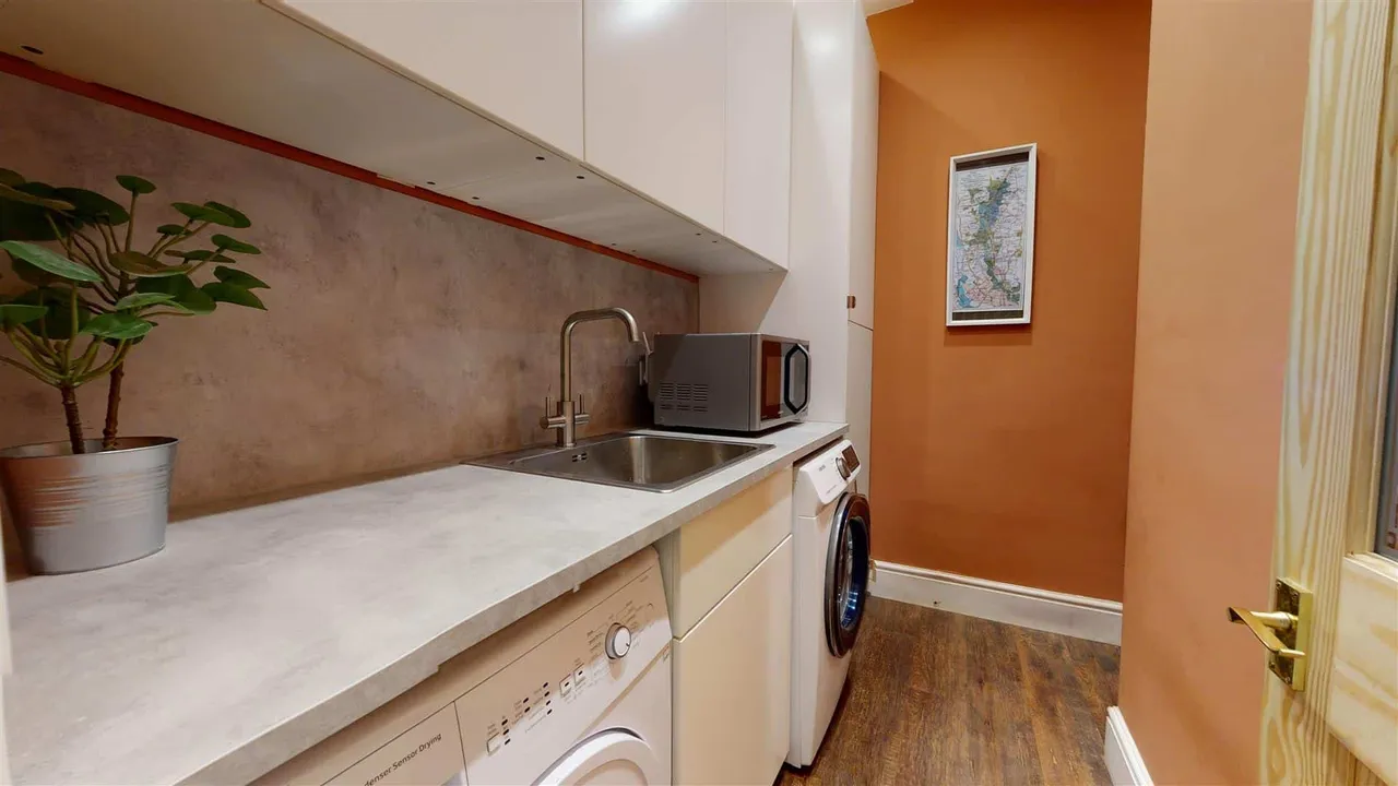 Meadow Road, Loughton, photo 7