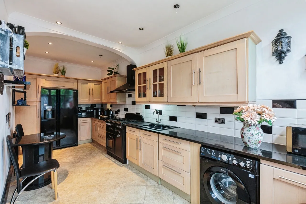 Knowsley Avenue, Blackpool, FY3, photo 4