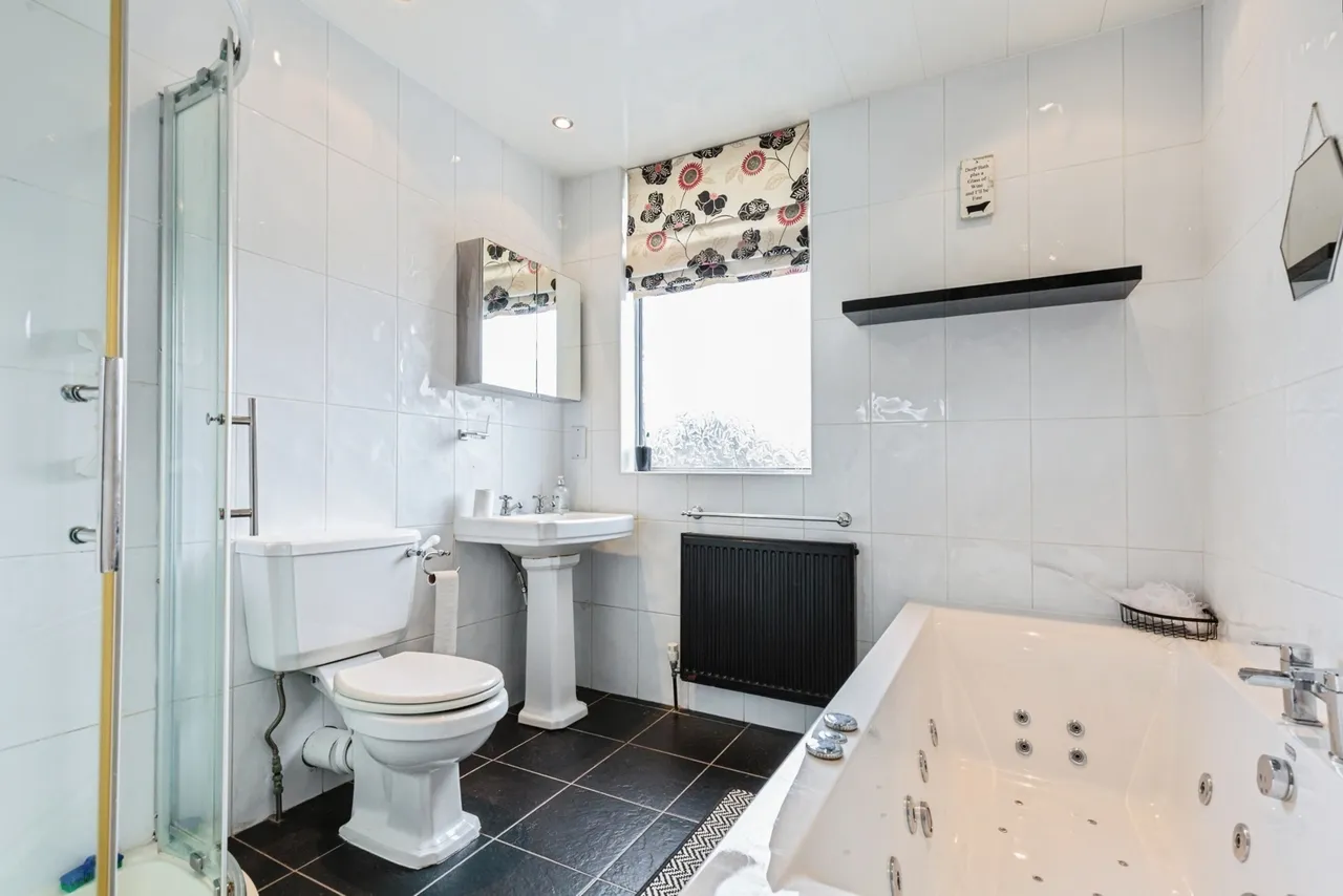 Knowsley Avenue, Blackpool, FY3, photo 12
