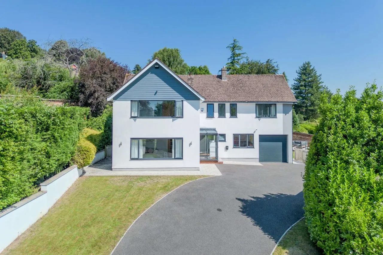 5 bed house for sale, Lodge Drive, Long Ashton, BS41