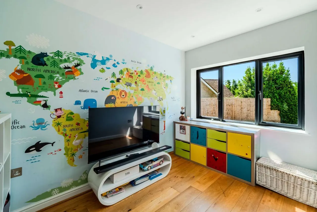 Lodge Drive, Long Ashton, BS41, photo 6