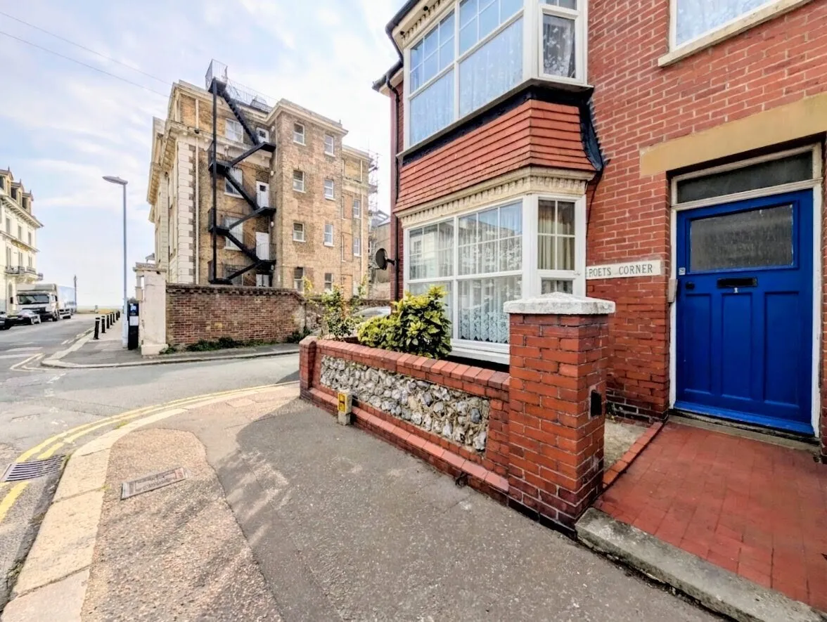 Wordsworth Road, Worthing, BN11, photo 9