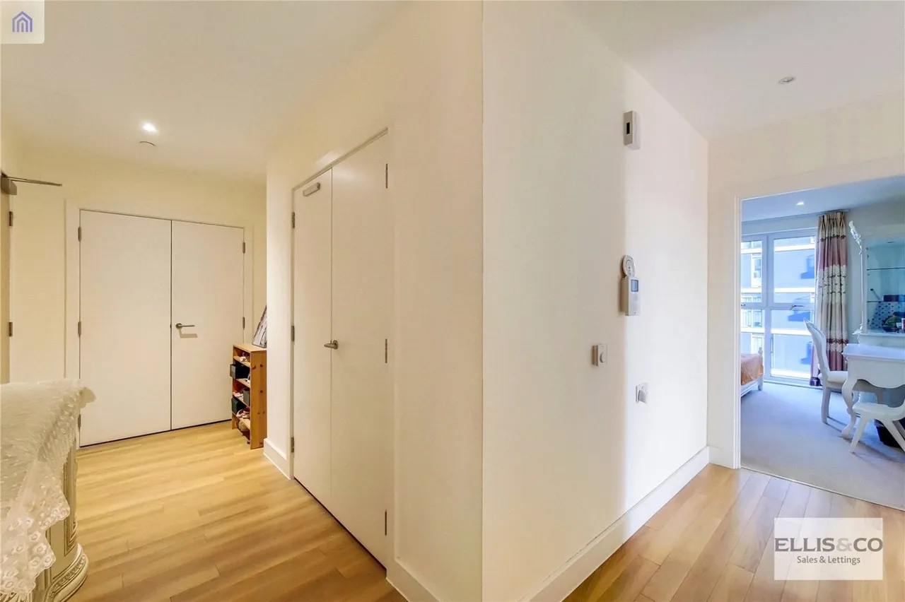 Hatton Road, Wembley, HA0, photo 8