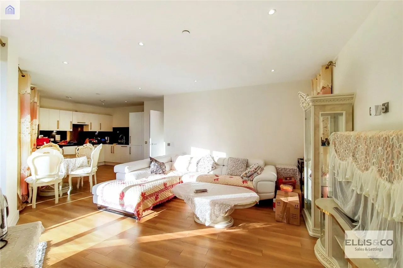 Hatton Road, Wembley, HA0, photo 13