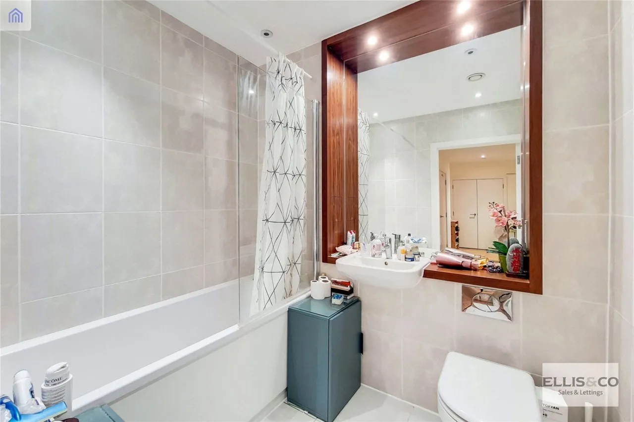 Hatton Road, Wembley, HA0, photo 5