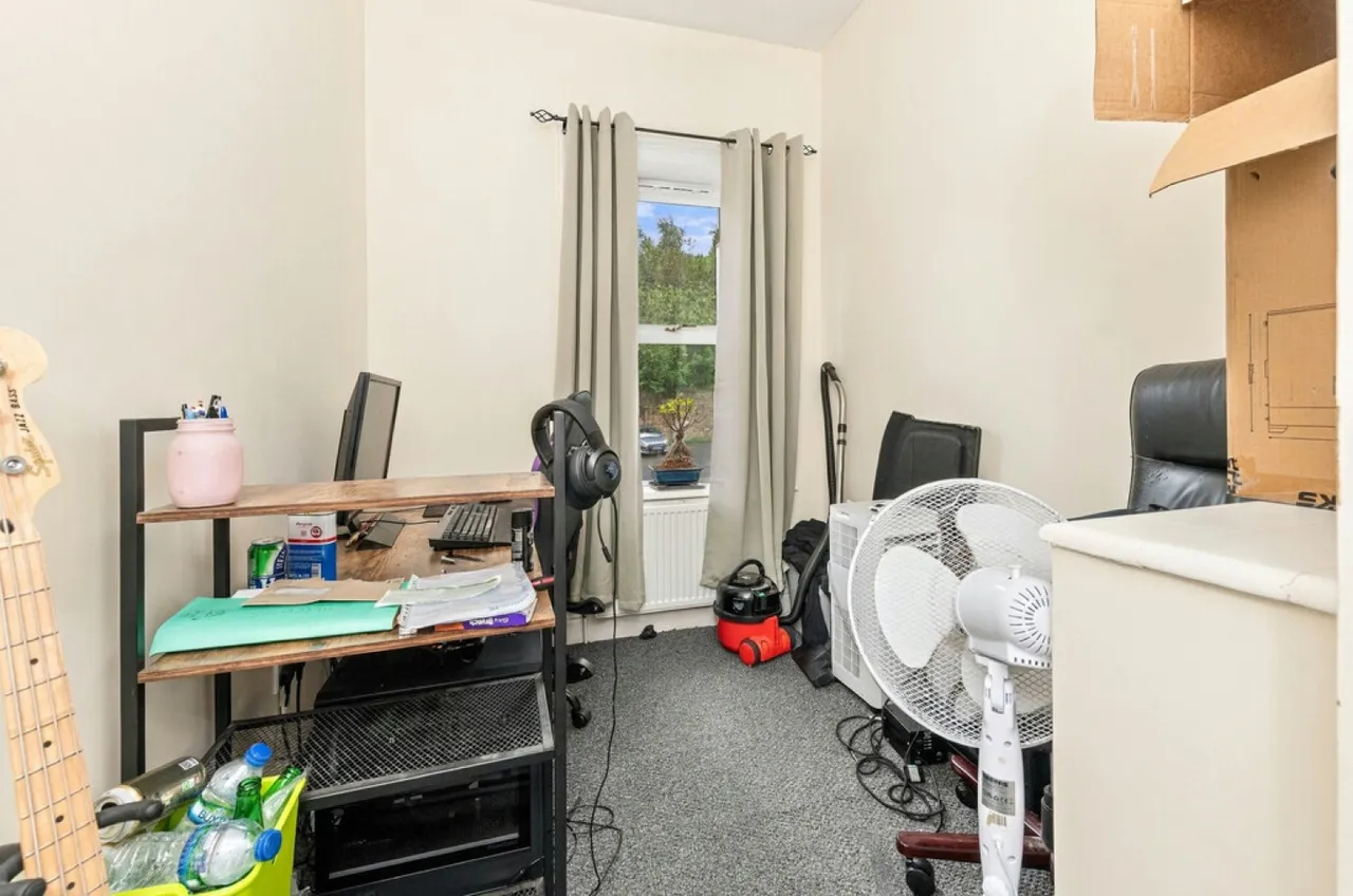 Manchester Road, Linthwaite, HD7, photo 9