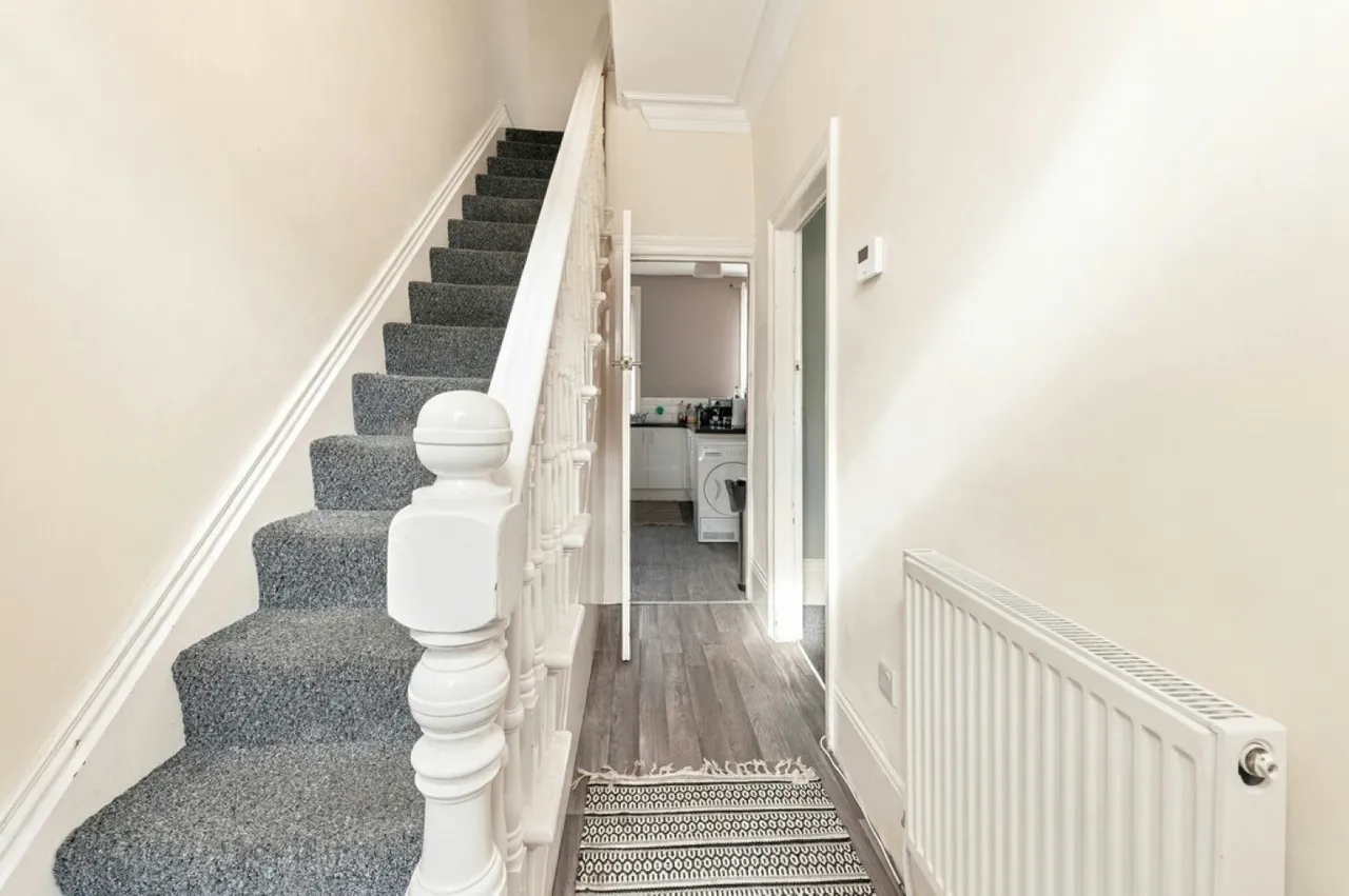 Manchester Road, Linthwaite, HD7, photo 5