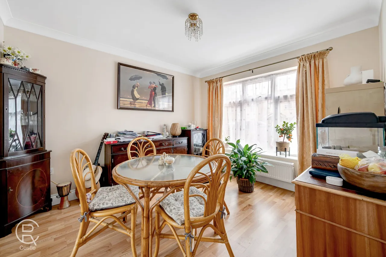 Beechwood Avenue, Greenford, Middlesex, Greater London, UB6 9UD, photo 7