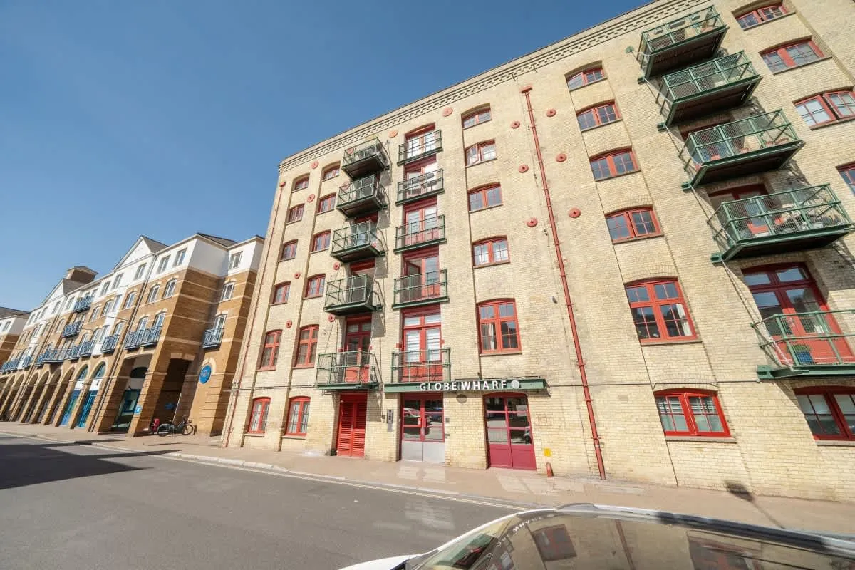 2 bed flat for sale, Rotherhithe Street, London, SE16