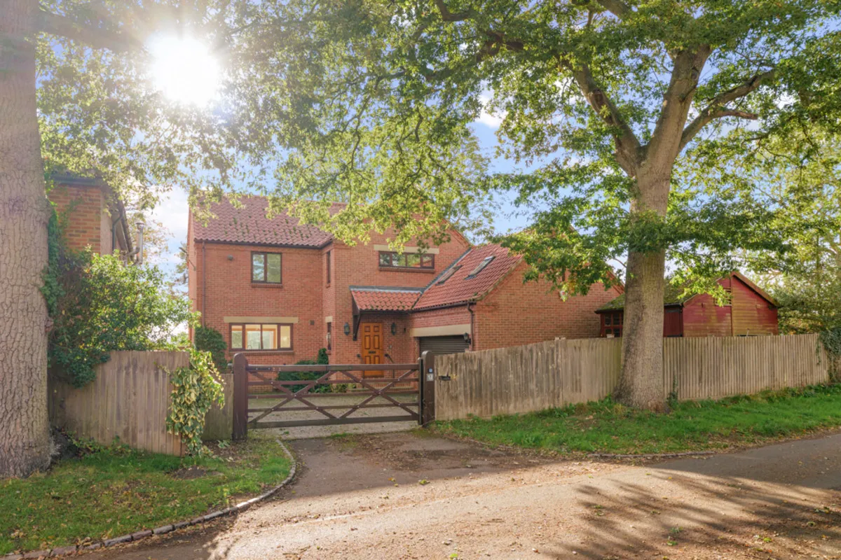 Church Lane, Hoby, LE14, photo 7