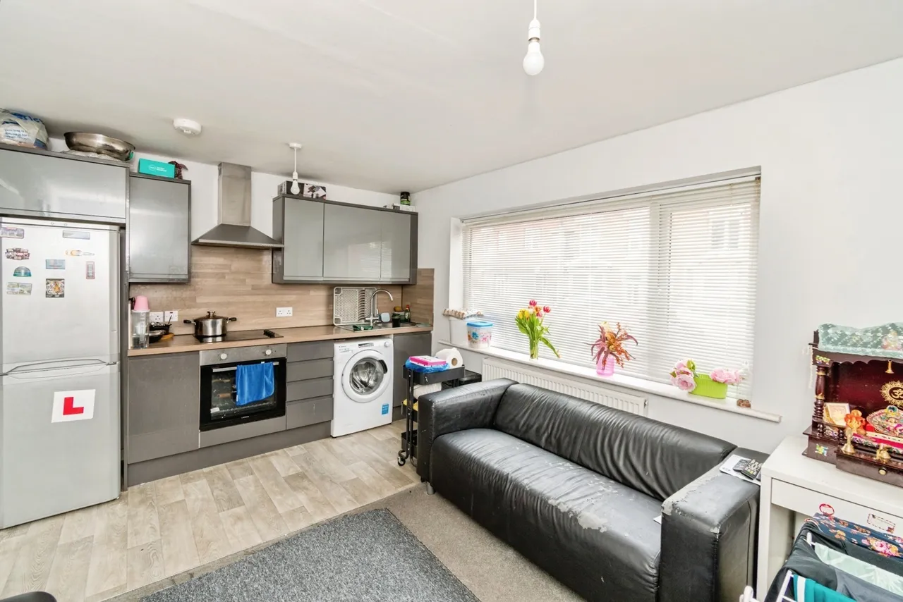 Holt Road, Southampton, SO15, photo 4