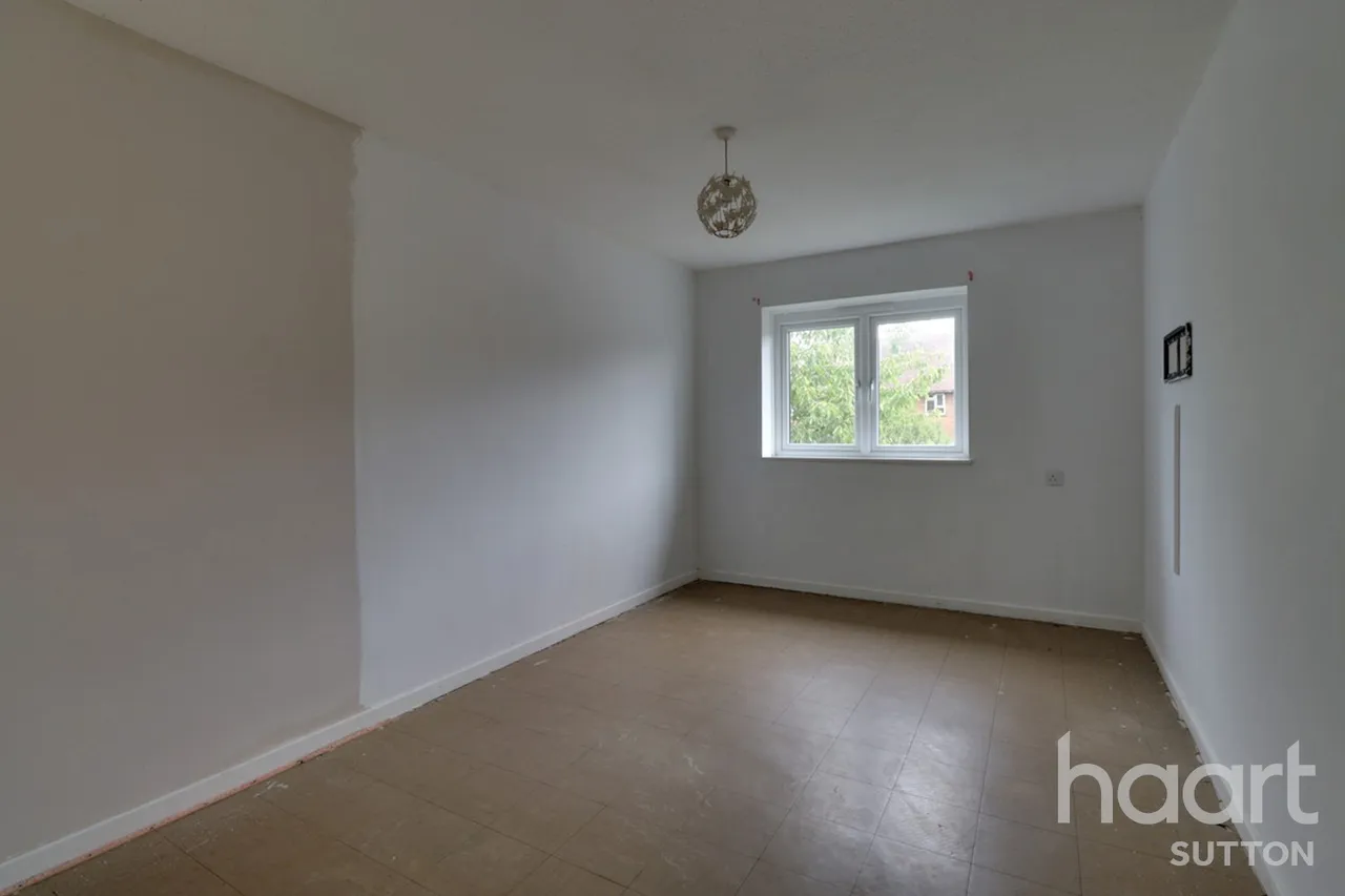 Derwent Road, London, SW20, photo 4