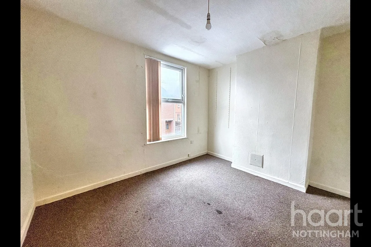Norwood Road, Nottingham, NG7, photo 5