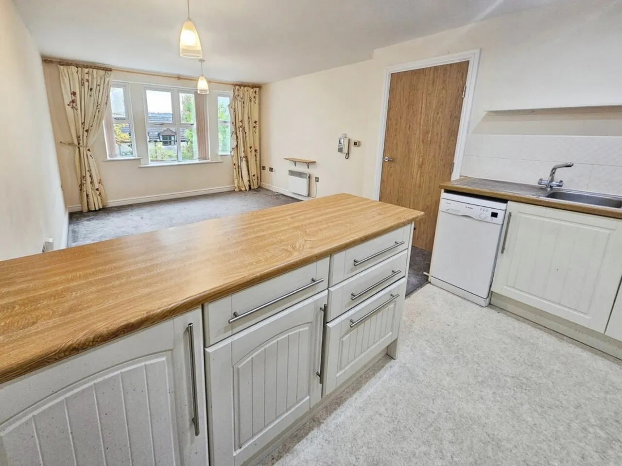 Applegarth Gardens, Riddlesden, BD20, photo 5