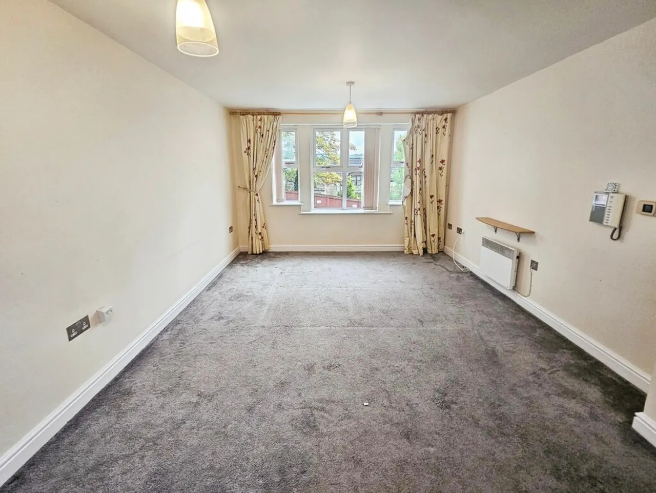 Applegarth Gardens, Riddlesden, BD20, photo 7