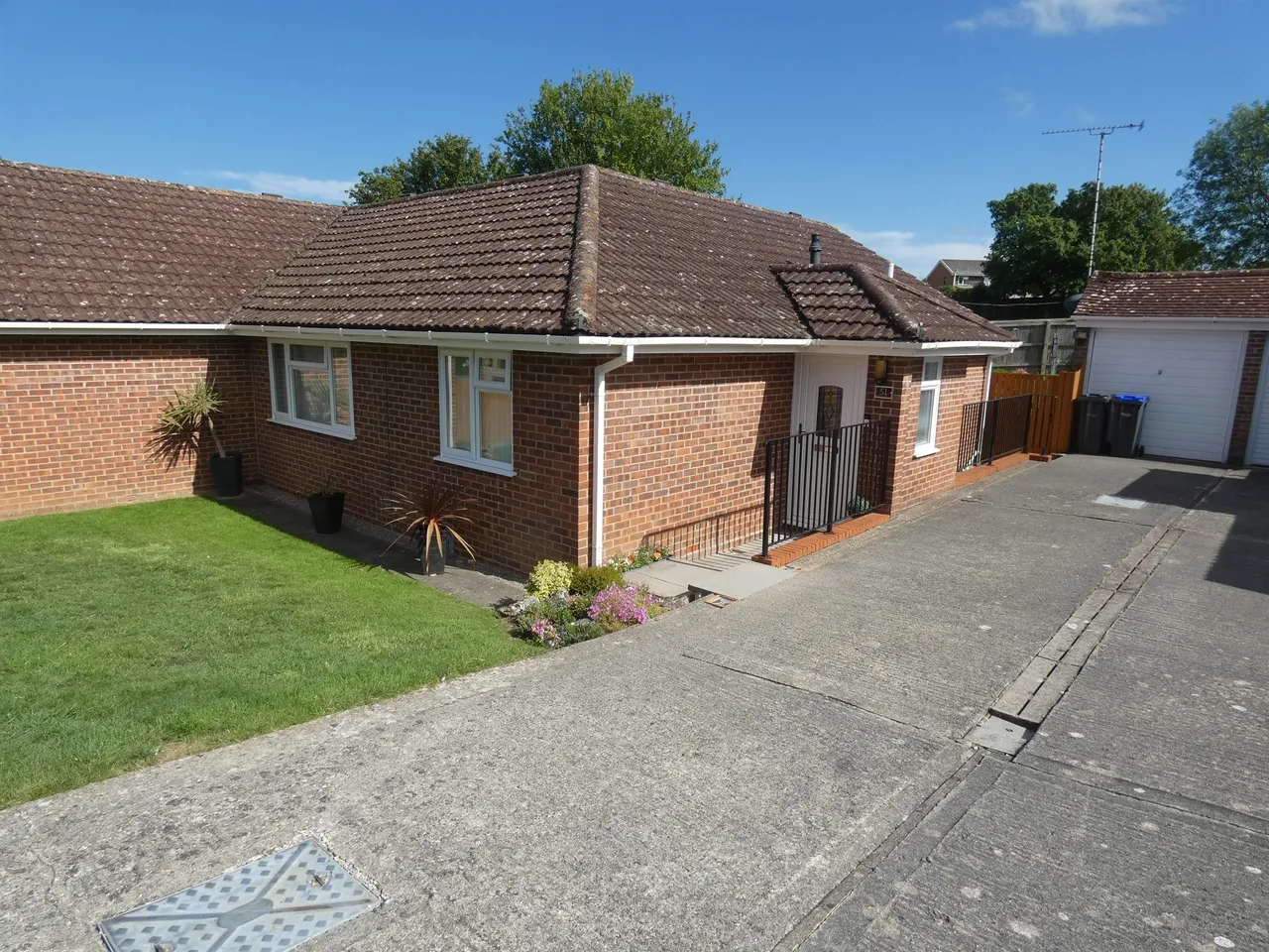 Raleigh Crescent, Amesbury, Salisbury, photo 4