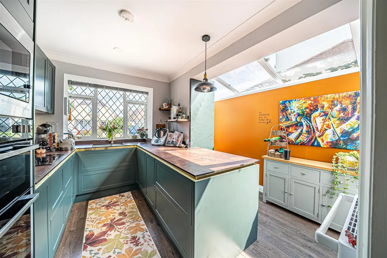 Brook Barn Way, Goring-By-Sea, Worthing, photo 8