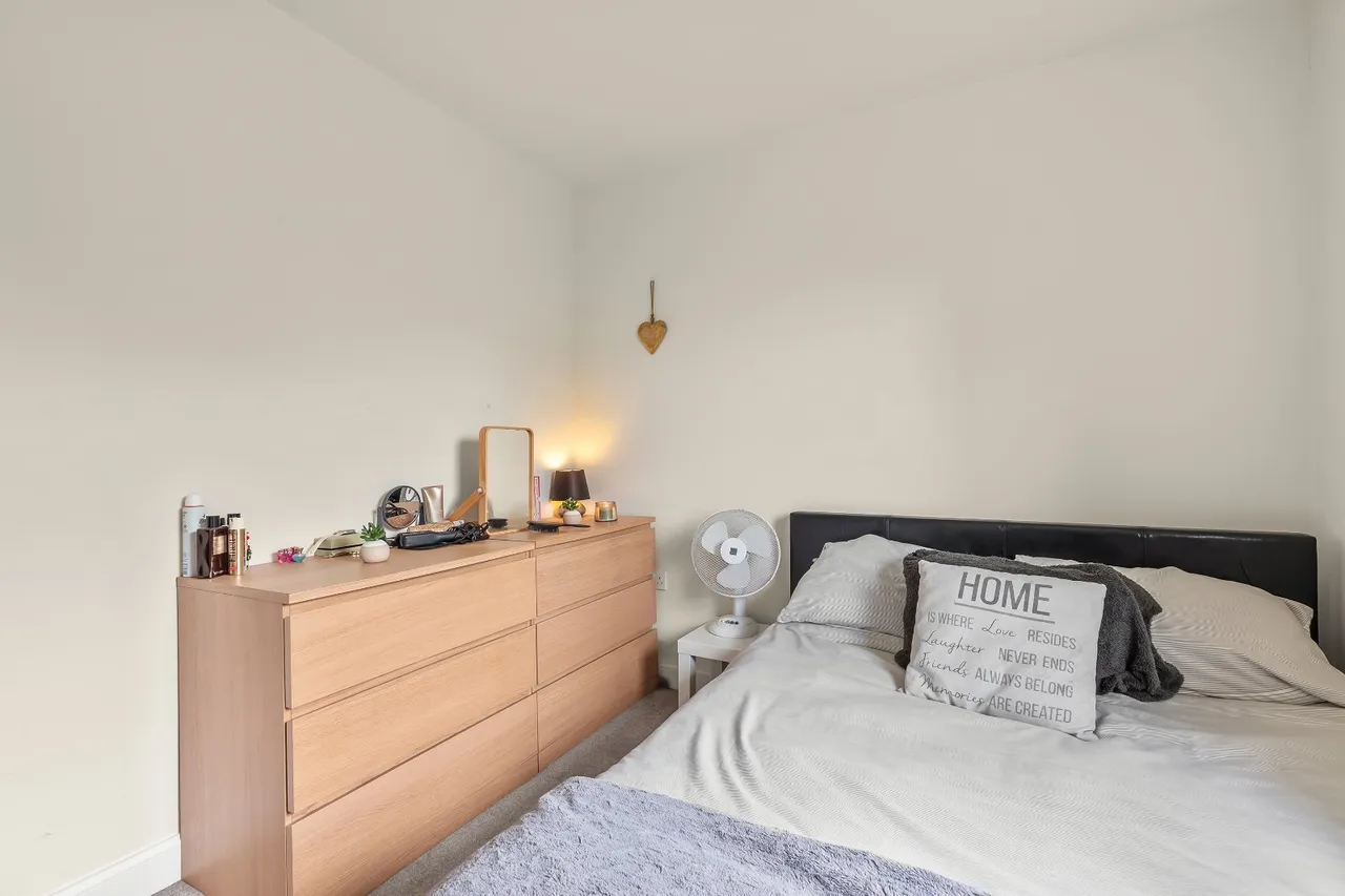 Fitch Drive, Silsden, BD20, photo 17