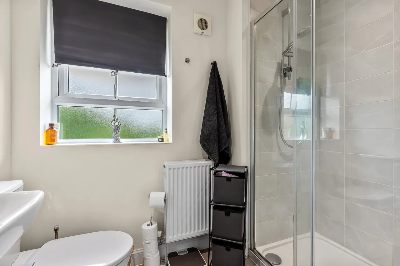 Fitch Drive, Silsden, BD20, photo 14