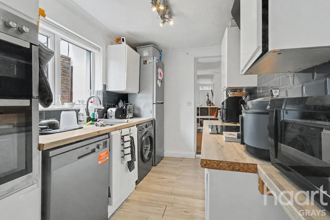 William Street, Grays, RM17, photo 4