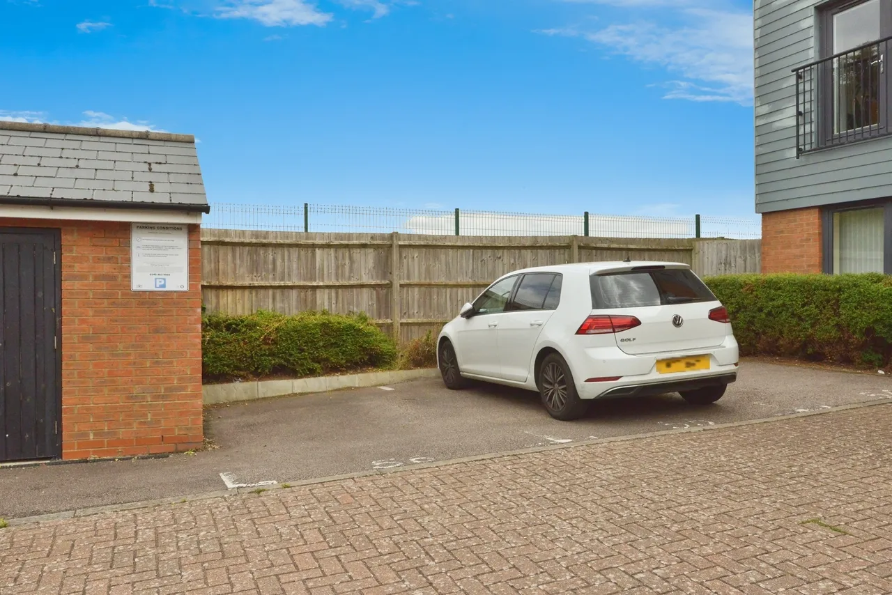 Wodell Drive, Wolverton, MK12, photo 17