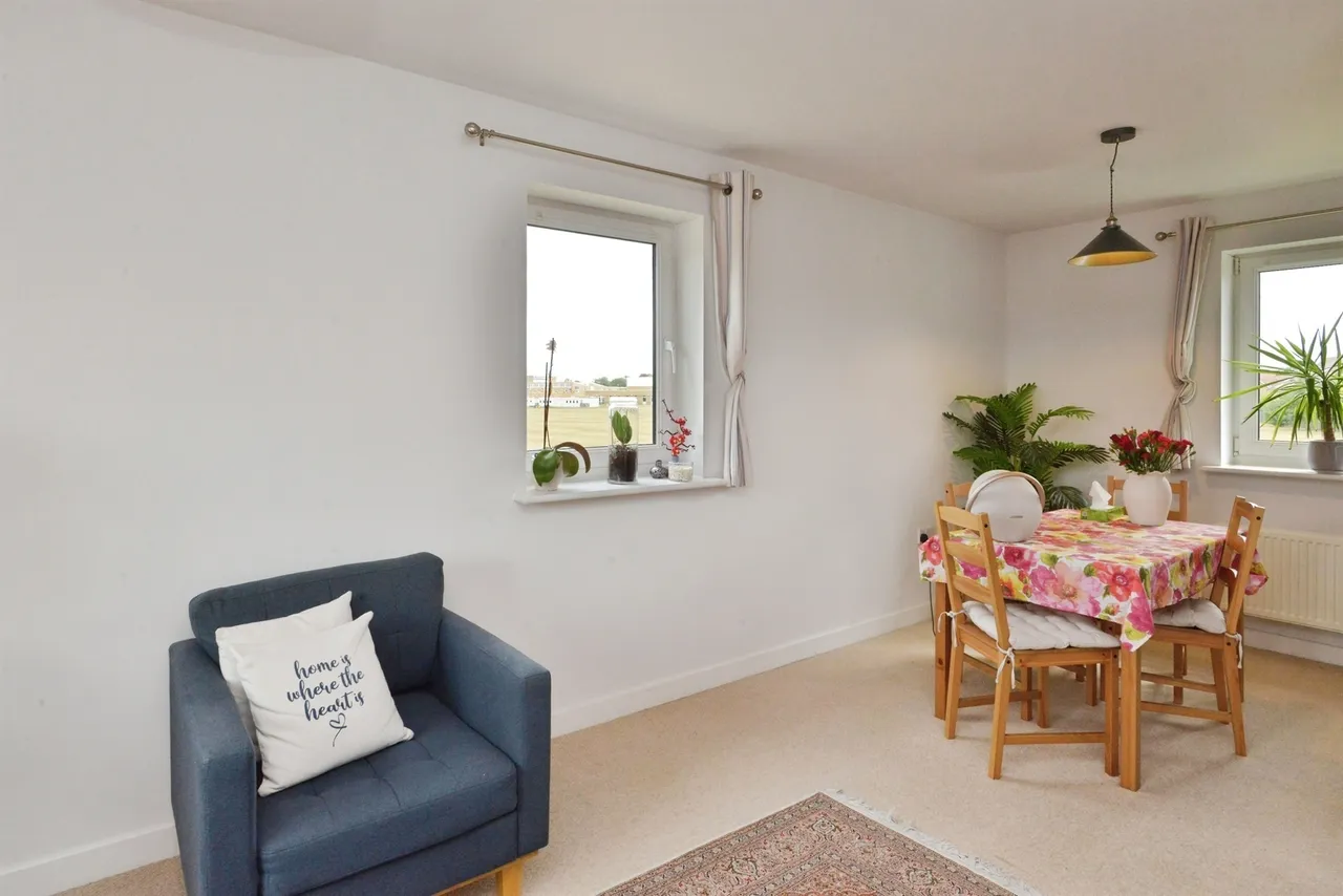 Wodell Drive, Wolverton, MK12, photo 8