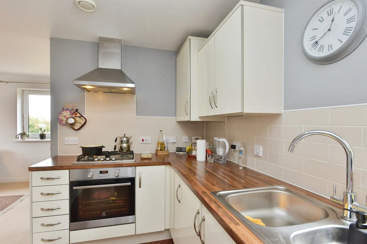 Wodell Drive, Wolverton, MK12, photo 10