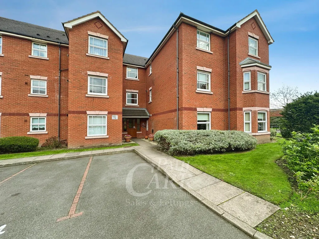 2 bed flat for sale, Westfield Drive, Aldridge, WS9