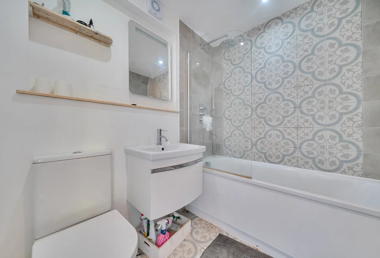 Huntingdon Close, Mitcham, CR4 1XL, photo 13