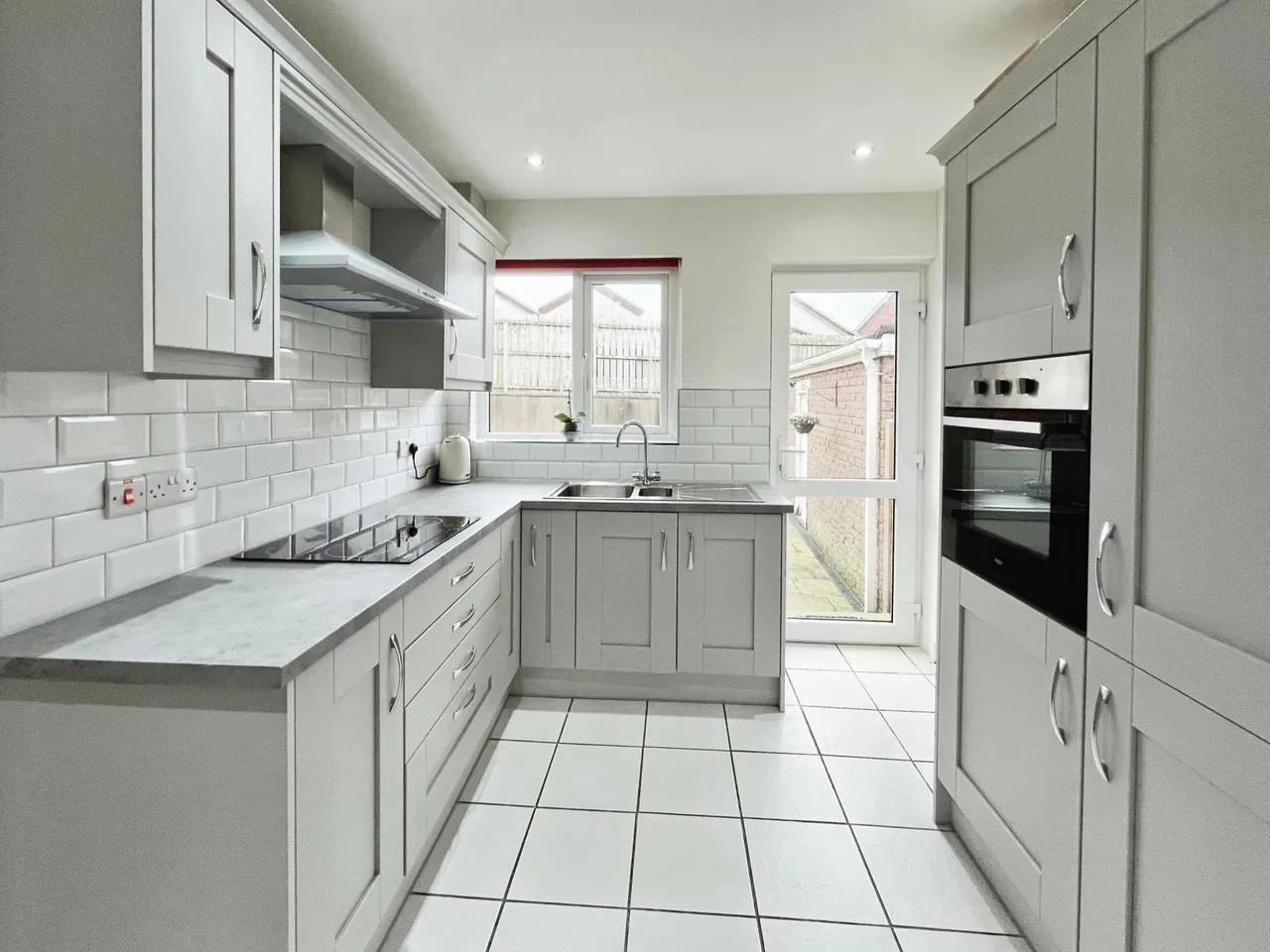 Richmond Avenue, Lisburn, BT28, photo 4