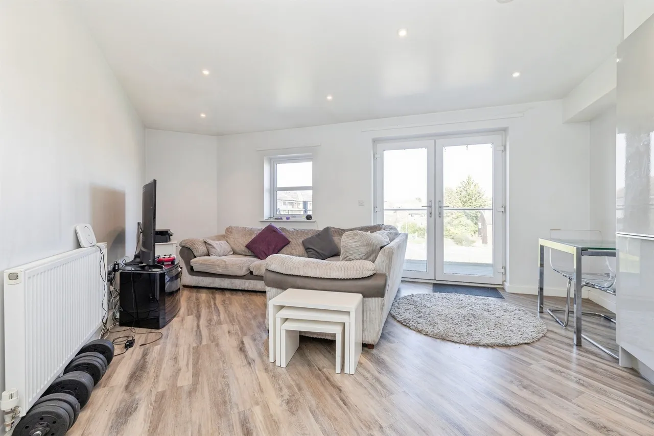 Park Avenue, Bushey, WD23, photo 12