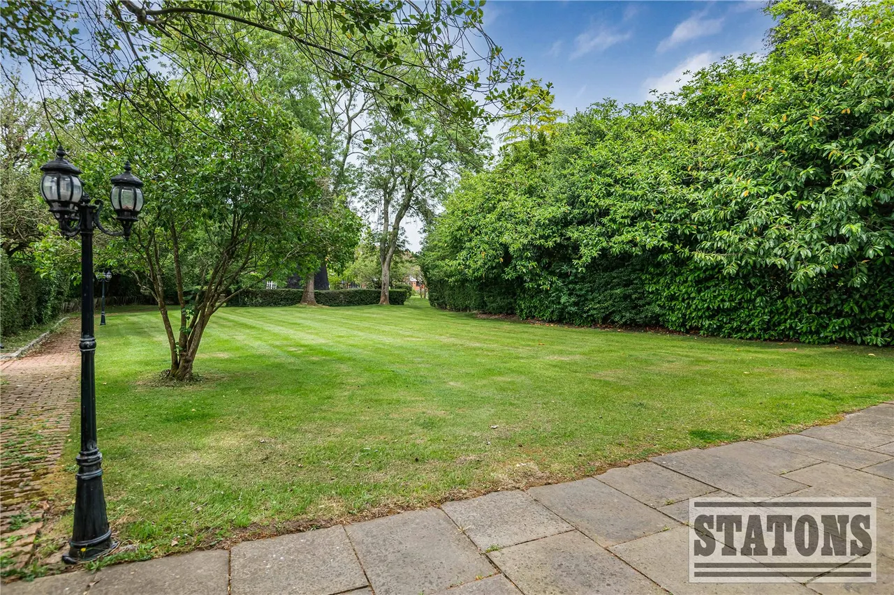 Brickfield Lane, Arkley, Hertfordshire, EN5 3LD, photo 18