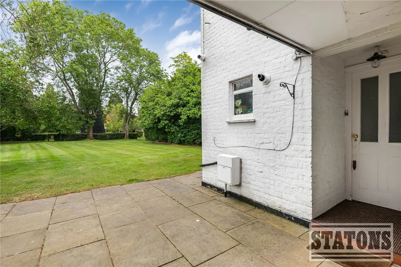 Brickfield Lane, Arkley, Hertfordshire, EN5 3LD, photo 17