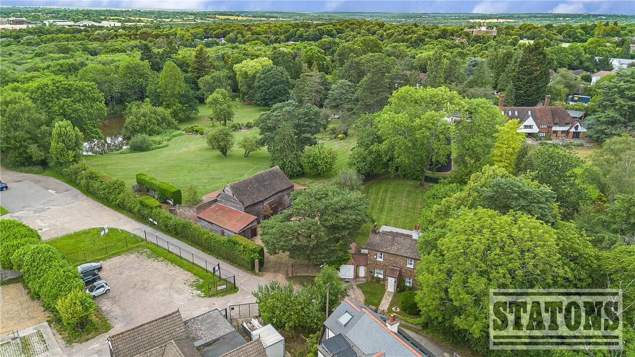 Brickfield Lane, Arkley, Hertfordshire, EN5 3LD, photo 31